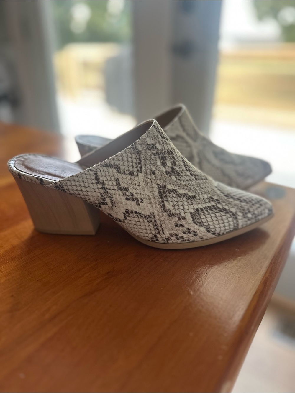 Qupid White & Gray Snake-Print Block Heel Mules